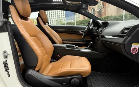 Mercedes-Benz E-Класс, 2011 год, 1 299 000 рублей, 33 фотография