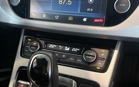 Geely Atlas I, 2018 год, 1 550 000 рублей, 17 фотография