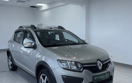 Renault Sandero II рестайлинг, 2017 год, 1 048 000 рублей, 3 фотография
