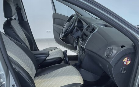 Renault Sandero II рестайлинг, 2017 год, 1 048 000 рублей, 14 фотография