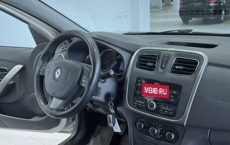 Renault Sandero II рестайлинг, 2017 год, 1 048 000 рублей, 13 фотография