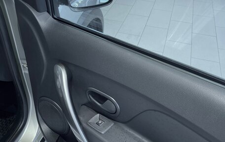 Renault Sandero II рестайлинг, 2017 год, 1 048 000 рублей, 18 фотография