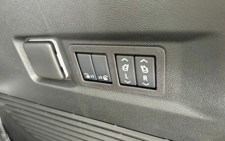 Chevrolet Tahoe IV, 2025 год, 15 600 000 рублей, 17 фотография