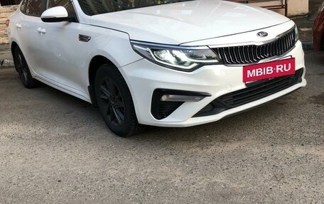 KIA Optima IV, 2019 год, 1 400 000 рублей, 13 фотография
