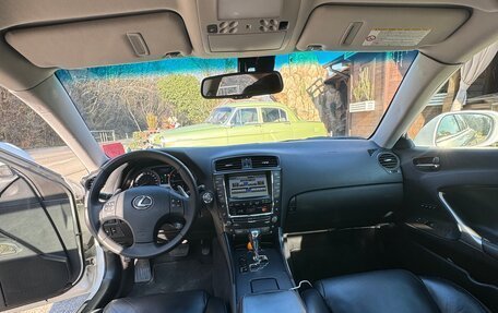Lexus IS II рестайлинг 2, 2010 год, 2 050 000 рублей, 10 фотография