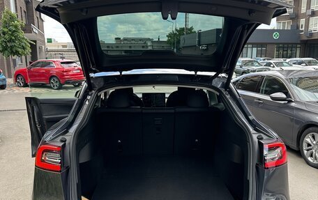 Tesla Model Y I, 2021 год, 4 000 000 рублей, 33 фотография