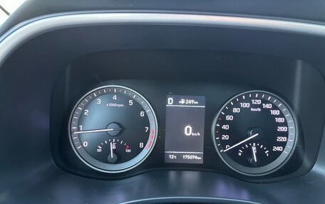 Hyundai Tucson III, 2018 год, 2 500 000 рублей, 14 фотография