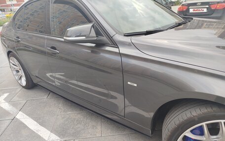 BMW 3 серия, 2012 год, 2 300 000 рублей, 18 фотография