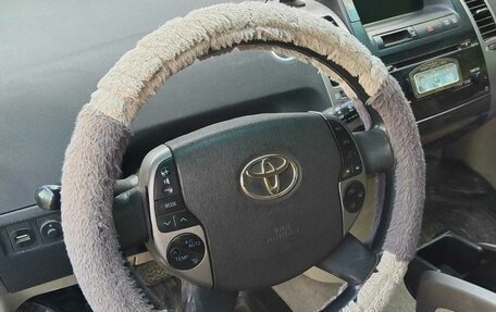 Toyota Prius, 2006 год, 750 000 рублей, 5 фотография