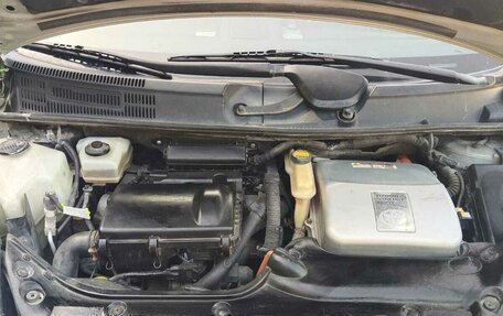 Toyota Prius, 2006 год, 750 000 рублей, 7 фотография