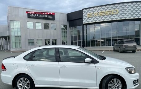 Volkswagen Polo VI (EU Market), 2016 год, 990 000 рублей, 2 фотография