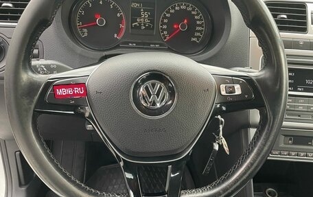 Volkswagen Polo VI (EU Market), 2016 год, 990 000 рублей, 15 фотография
