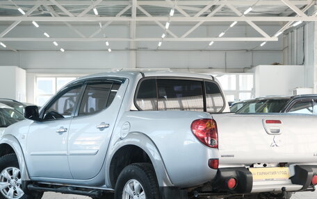 Mitsubishi L200 IV рестайлинг, 2013 год, 1 239 000 рублей, 5 фотография