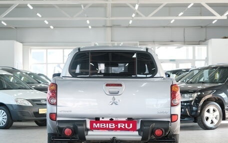 Mitsubishi L200 IV рестайлинг, 2013 год, 1 239 000 рублей, 6 фотография