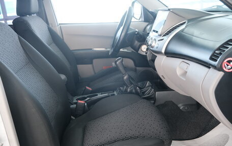 Mitsubishi L200 IV рестайлинг, 2013 год, 1 239 000 рублей, 20 фотография