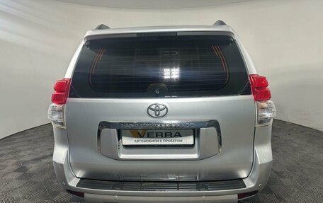 Toyota Land Cruiser Prado 150 рестайлинг 2, 2012 год, 2 500 000 рублей, 2 фотография