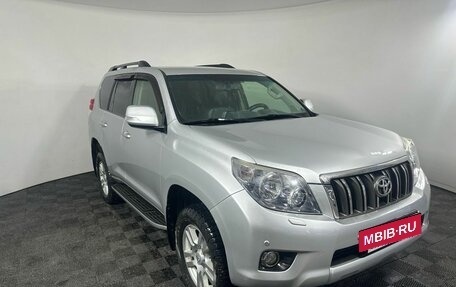 Toyota Land Cruiser Prado 150 рестайлинг 2, 2012 год, 2 500 000 рублей, 4 фотография