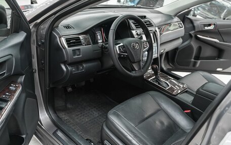 Toyota Camry, 2016 год, 1 849 000 рублей, 6 фотография