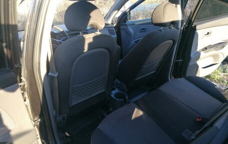 KIA Rio II, 2011 год, 600 000 рублей, 2 фотография