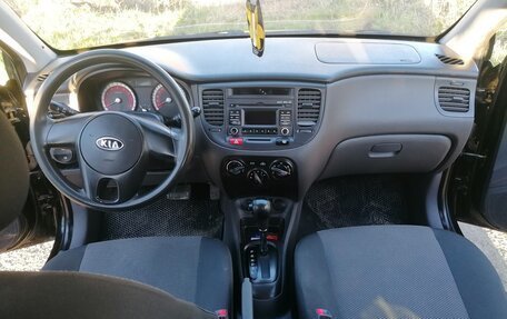 KIA Rio II, 2011 год, 600 000 рублей, 10 фотография