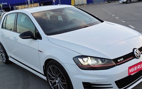 Volkswagen Golf GTI VII, 2013 год, 1 750 000 рублей, 10 фотография