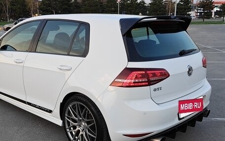 Volkswagen Golf GTI VII, 2013 год, 1 750 000 рублей, 15 фотография
