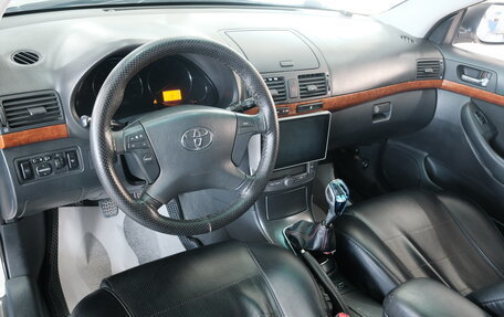 Toyota Avensis III рестайлинг, 2006 год, 779 000 рублей, 12 фотография