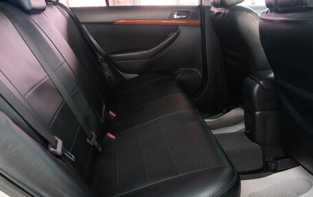 Toyota Avensis III рестайлинг, 2006 год, 779 000 рублей, 26 фотография