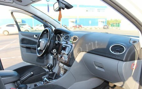 Ford Focus II рестайлинг, 2008 год, 335 000 рублей, 4 фотография