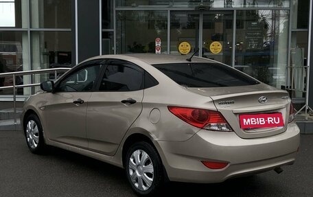 Hyundai Solaris II рестайлинг, 2011 год, 650 000 рублей, 7 фотография