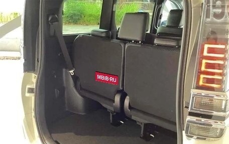 Toyota Voxy III, 2021 год, 2 200 055 рублей, 14 фотография