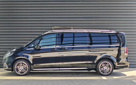 Mercedes-Benz V-Класс, 2025 год, 15 490 000 рублей, 2 фотография