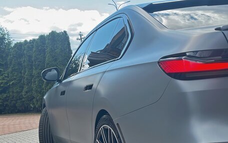 BMW 7 серия, 2022 год, 25 000 000 рублей, 9 фотография