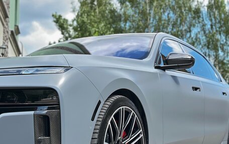 BMW 7 серия, 2022 год, 25 000 000 рублей, 23 фотография
