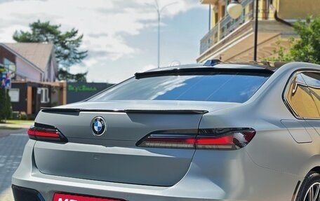 BMW 7 серия, 2022 год, 25 000 000 рублей, 24 фотография