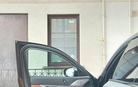 BMW 7 серия, 2022 год, 25 000 000 рублей, 27 фотография