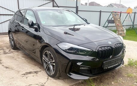 BMW 1 серия, 2021 год, 2 590 000 рублей, 4 фотография
