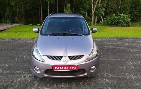 Mitsubishi Grandis, 2005 год, 710 000 рублей, 1 фотография
