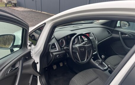 Opel Astra J, 2014 год, 1 000 000 рублей, 17 фотография