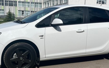 Opel Astra J, 2014 год, 1 000 000 рублей, 11 фотография
