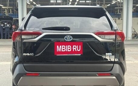 Toyota RAV4, 2019 год, 2 948 055 рублей, 3 фотография
