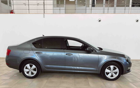 Skoda Octavia, 2019 год, 2 050 000 рублей, 7 фотография