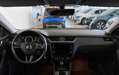 Skoda Octavia, 2019 год, 2 050 000 рублей, 9 фотография