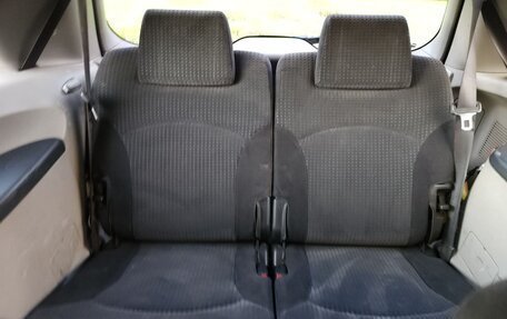 Mitsubishi Grandis, 2005 год, 710 000 рублей, 10 фотография