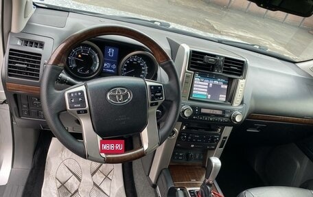 Toyota Land Cruiser Prado 150 рестайлинг 2, 2012 год, 3 100 000 рублей, 6 фотография