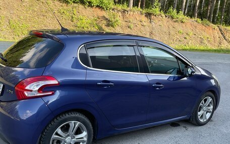 Peugeot 208 II, 2013 год, 2 фотография