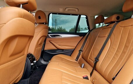 BMW 5 серия, 2018 год, 2 850 000 рублей, 14 фотография