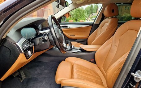 BMW 5 серия, 2018 год, 2 850 000 рублей, 13 фотография