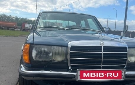 Mercedes-Benz W123, 1984 год, 2 300 000 рублей, 5 фотография