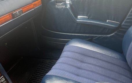 Mercedes-Benz W123, 1984 год, 2 300 000 рублей, 15 фотография